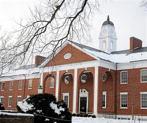 Two former Lawrenceville School housemasters。